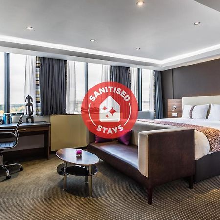 Livin' Serviced Apartments Watford  Eksteriør billede