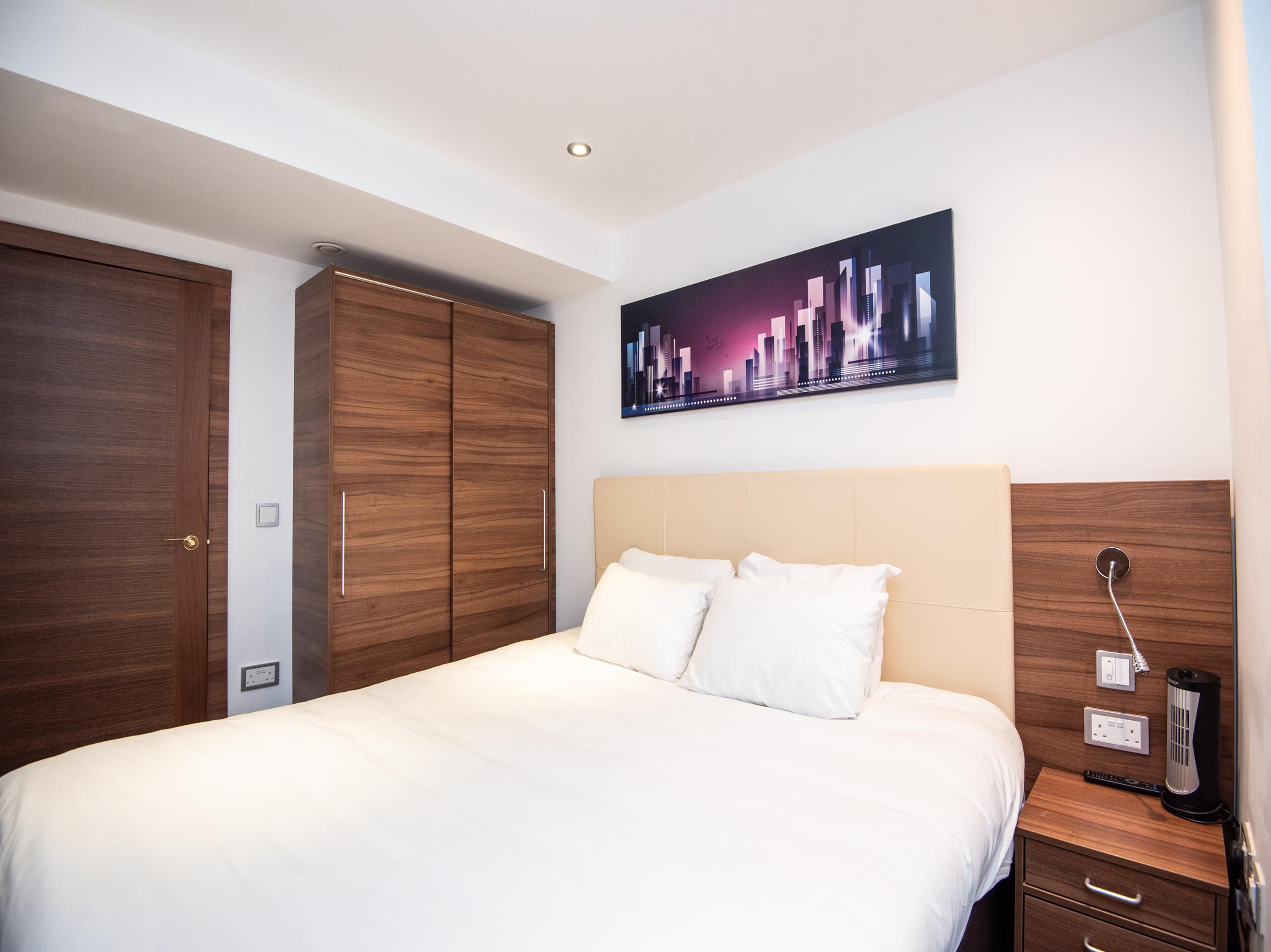 Livin' Serviced Apartments Watford  Eksteriør billede