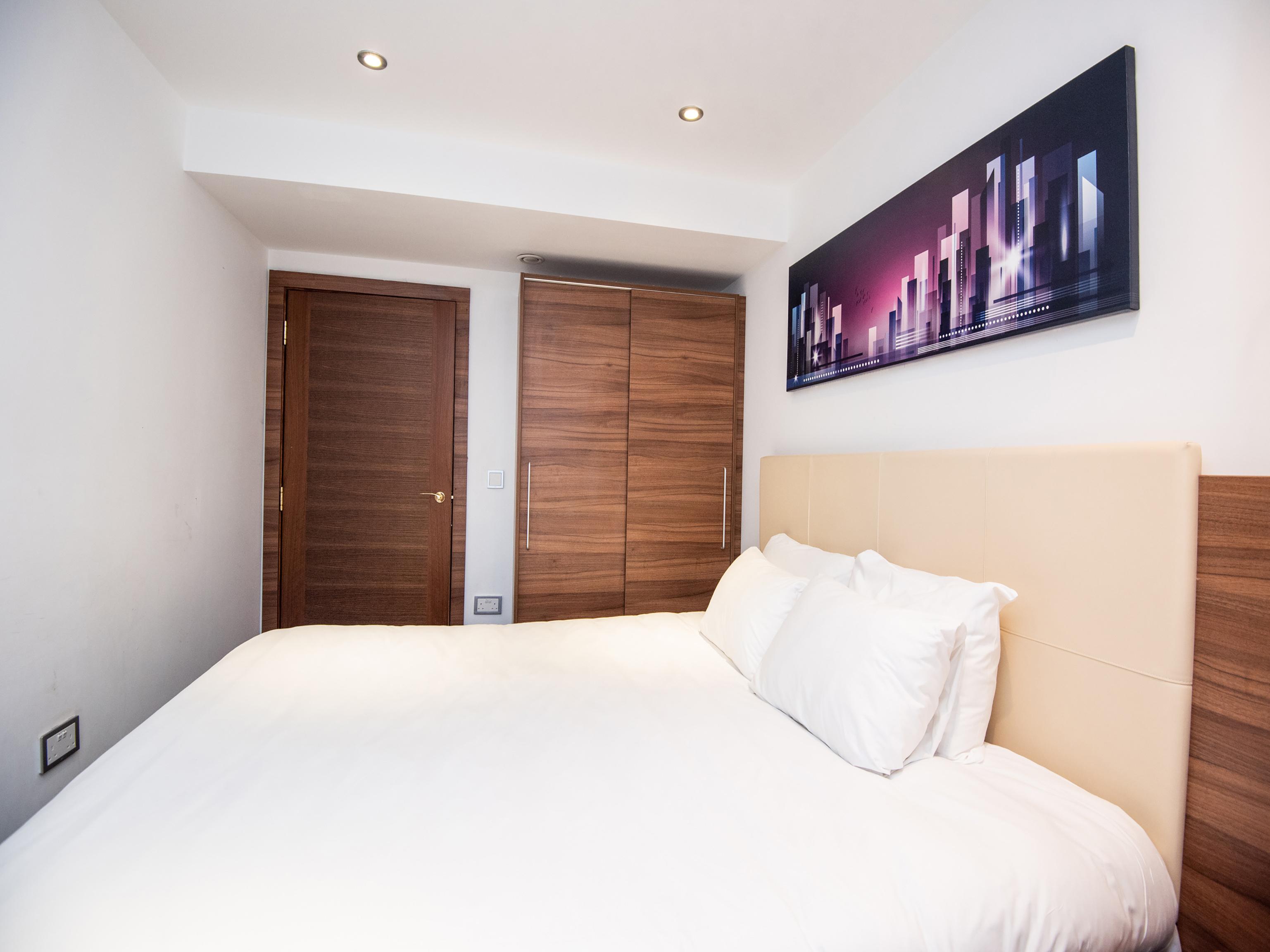 Livin' Serviced Apartments Watford  Eksteriør billede