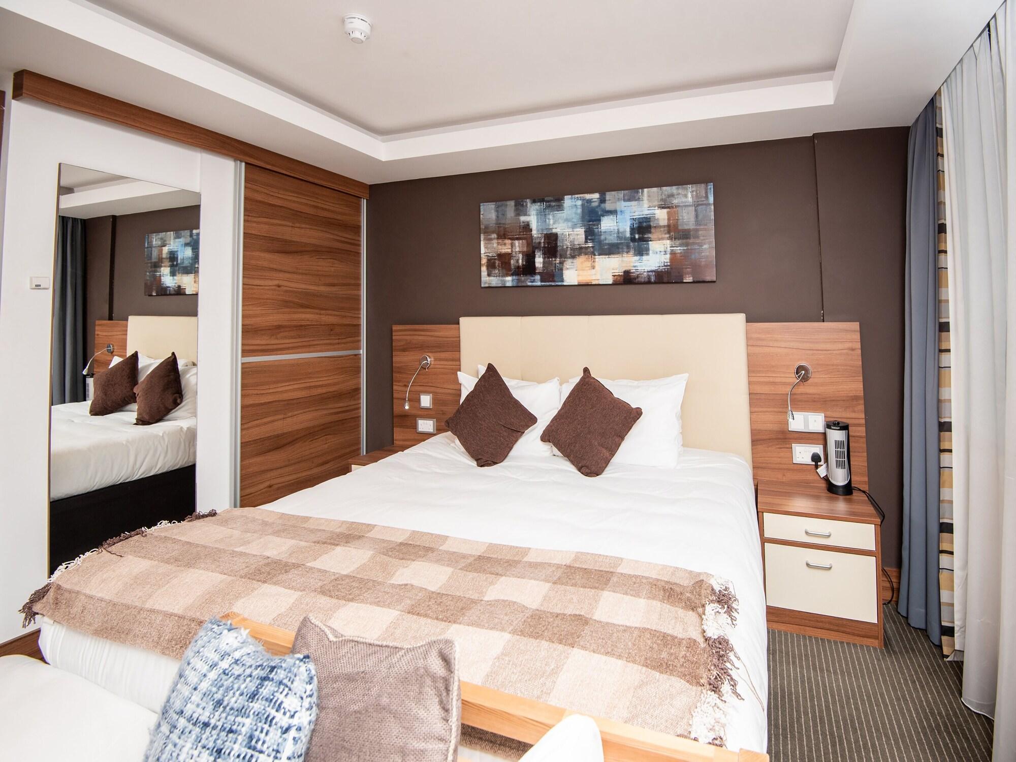 Livin' Serviced Apartments Watford  Eksteriør billede