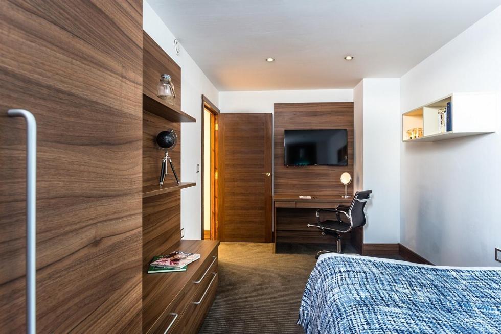 Livin' Serviced Apartments Watford  Eksteriør billede